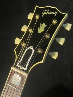 ~ANTIQUE NATURAL 2024