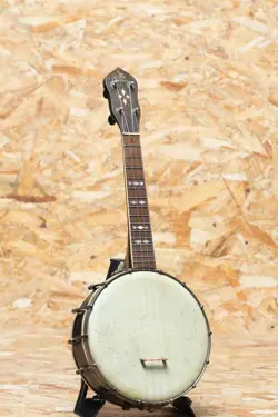 GIBSON UB-3 SOPRANO BANJO UKULELE 1930S VINTAGE WITH CASE JAPAN