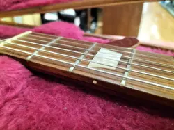 STUDIO NECK REPAIR