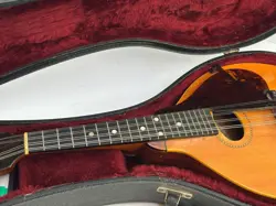 VINTAGE GIBSON A1