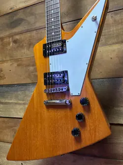 EXPLORER NATURAL W/CASE