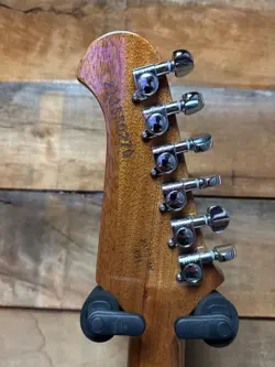 TOBACCO SUNBURST W/CASE