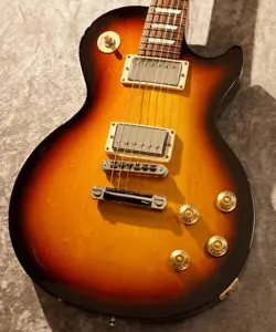 USED 2012 MAPLE+MAHOGANY