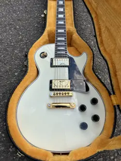 2023 GIBSON LES PAUL CUSTOM ELECTRIC GUITAR ALPINE WHITE + COA OHSC