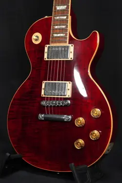 WINE RED -2001-