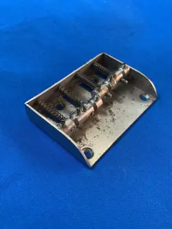 GIBSON 1970S GRABBER BASS GUITAR BRIDGE  ORIGINAL VINTAGE PART