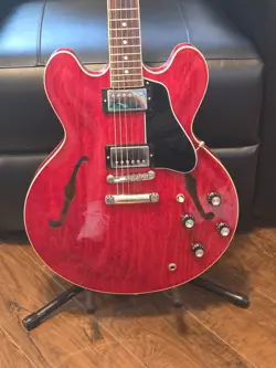 GIBSON ES-335 DOT FIGURED CHERRY 2023
