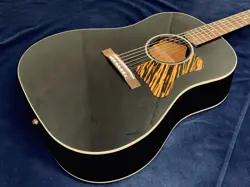 J-35 USED ACOUSTIC