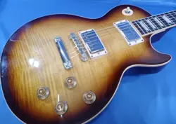[GIBSON] LES PAUL TRADITIONAL ELECTRIC GUITAR WITH HARD CASE USED FROM JAPAN