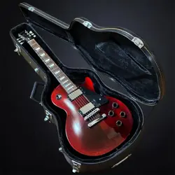 GIBSON LES PAUL STUDIO WINE RED 2001 ELECTRIC GUITAR FROM JAPAN