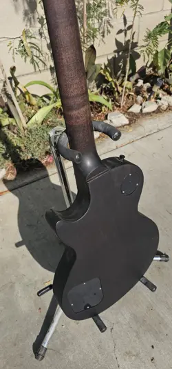 ETUNE W/ CASE