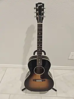 GIBSON L-OO ACOUSTIC ELECTRIC WITH HARD CASE