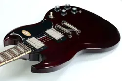 WINE RED EXCLUSIVE