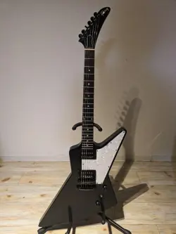 GIBSON USA EXPLORER EBONY SAFE PACKING!