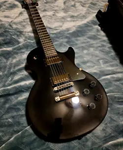 GIBSON LES PAUL STUDIO DARK