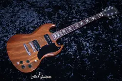 (GIBSON) SG SPECIAL 1975 BROWN ELECTRIC GUITAR W/HARD CASE SHIPPING FROM JAPAN