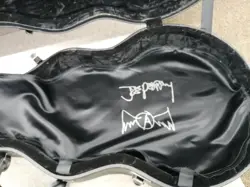 PERRY LES PAUL