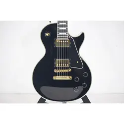 CUTSOM BLACK