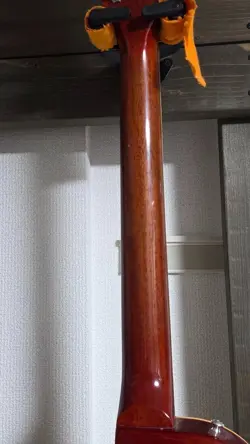 R9