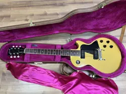 YELLOW 1997 GIBSON