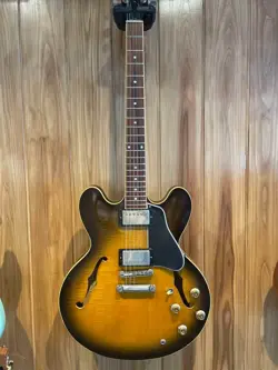 GIBSON ES-335 VINTAGE SUNBURST ELECTRIC GUITAR FROM JAPAN