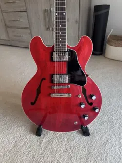 GIBSON ES-335 - SIXTIES CHERRY W/ OHSC   CASE CANDY (2022)