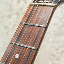 1995 ELECTRIC GUITAR