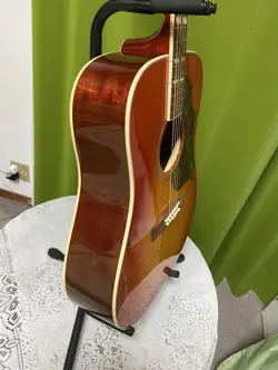 ELECTRIC GUITAR EXCELLENT