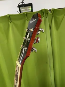 ACOUSTIC ELECTRIC GUITAR