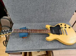 WORN YELLOW MADE