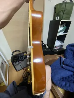GUITAR GIBSON