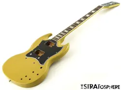 PICKGUARD MAHOGANY NITRO