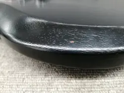 BLACK ELECTRIC GUITAR