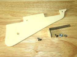 GIBSON 1977 CREAM 1 PLY LES PAUL PICKGUARD