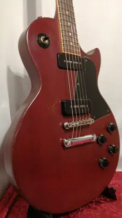 GIBSON LES PAUL SPECIAL USED 1995 MAHOGANY BODY ROSEWOOD FINGERBOARD W/HARD CASE