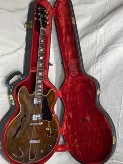 GIBSON ES-335TD 1970-1975 ELECTRIC GUITAR, VINTAGE #681271 WITH HARD CASE