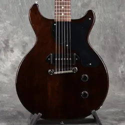 WALNUT 232340262