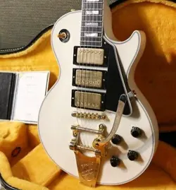 GIBSON CUSTOM SHOP ELECTRIC GUITAR LES PAUL CUSTOM POLARIS WHITE W/HARD CASE