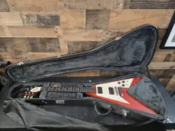 CHERRY FLYING GUITAR