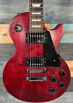 USED 2016 GIBSON LES PAUL STUDIO - WORN CHERRY