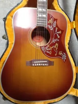 GIBSON CUSTOM SHOP 1960 HUMMINGBIRD FIXED BRIDGE HERITAGE CHERRY