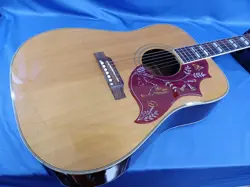 GIBSON 60'S STYLE HUMMINGBIRD ACOUSTIC ELECTRIC GUITAR