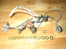 GRETSCH 1971 GOLD THREE SWITCH ELECTRONIC CONTROL POTS HARNESS