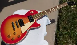 GIBSON LES PAUL CLASSIC 1960 REISSUE ELECTRIC GUITAR CHERRY SUNBURST 2006