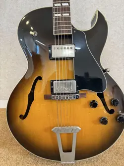 ES 175 NO.MG2779