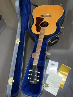 ACOUSTIC GUITAR GIBSON NO.MG2520