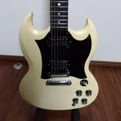GIBSON USA SG STANDARD 2011 SAFE PACKING!