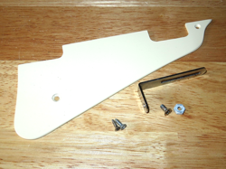 GIBSON 1974 CREAM 1 PLY LES PAUL PICKGUARD