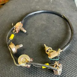 LES PAUL POTS-SWITCH