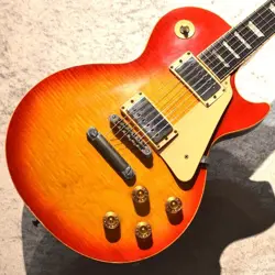 GIBSON USA LES PAUL STANDARD FIGURED TOP HERITAGE CHERRY SUNBURST 2000